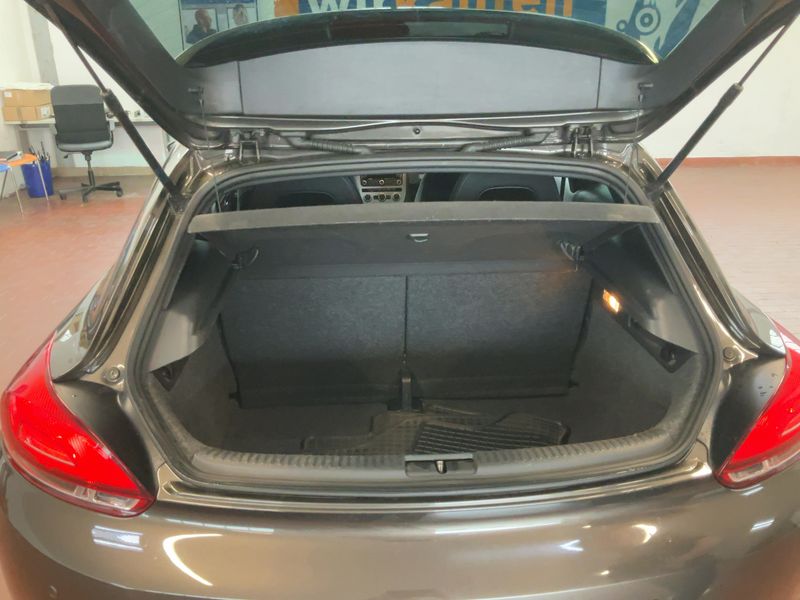 Volkswagen Scirocco 2.0 TSI Life 2014 – снимка 15
