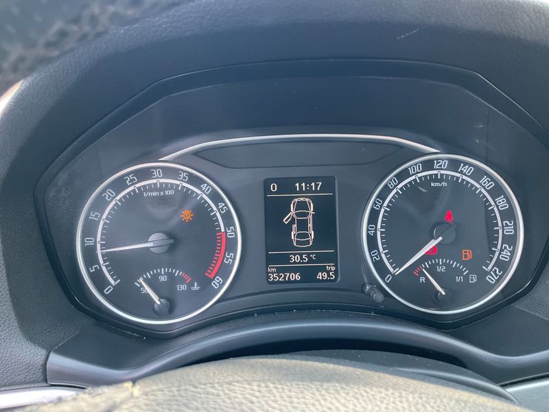 Skoda Octavia 2.0 TDI RS 2011 – снимка 4