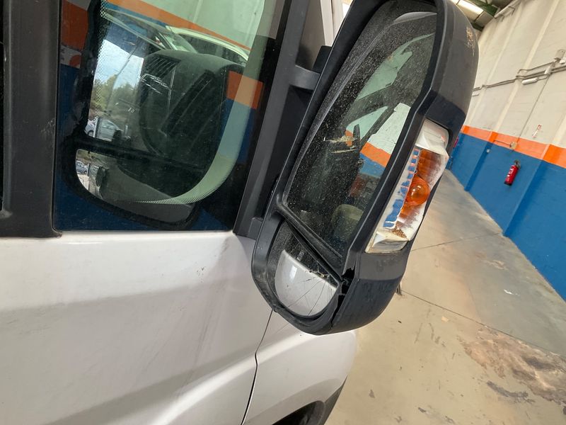 Peugeot Boxer 2.2 Blue-HDi 330 L1H1 140 Start&Stop 2021 – снимка 23