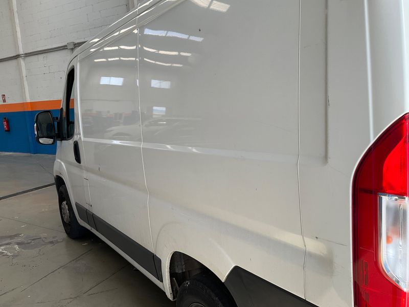 Peugeot Boxer 2.2 Blue-HDi 330 L1H1 140 Start&Stop 2021 – снимка 32