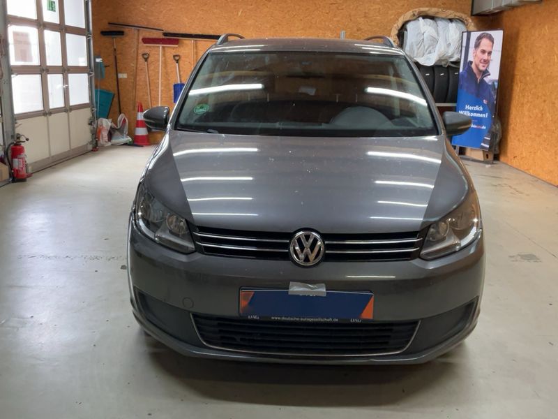 Volkswagen Touran 1.4 TSI Comfortline 2012 – снимка 14