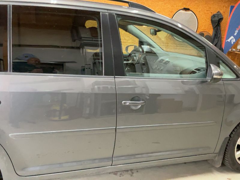 Volkswagen Touran 1.4 TSI Comfortline 2012 – снимка 10