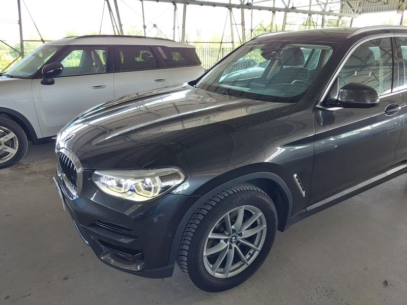 BMW X3 xDrive 20d Mild-Hybrid Advantage 2021 – снимка 2