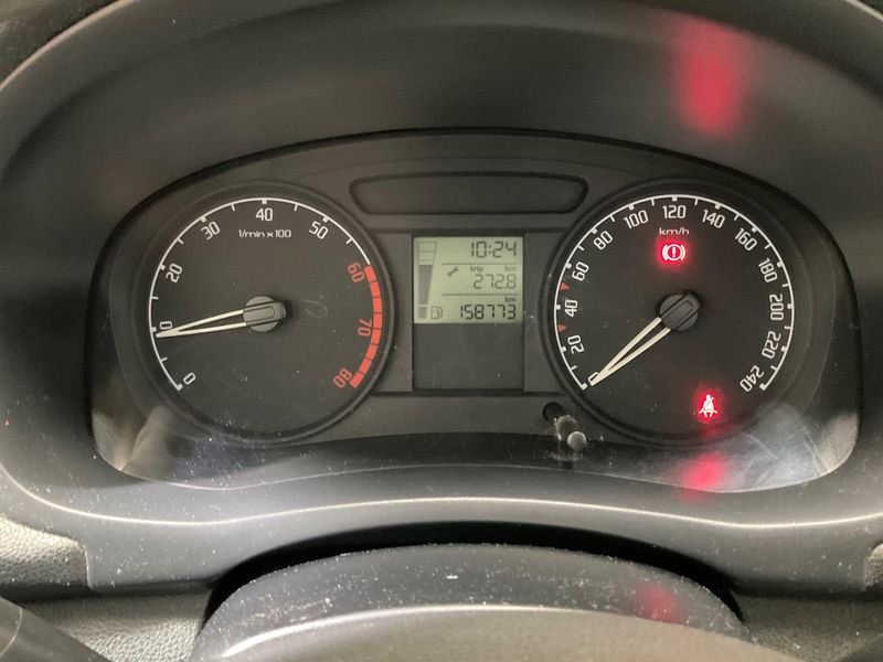 Skoda Fabia 1.2 Cool Edition 2008 – снимка 4