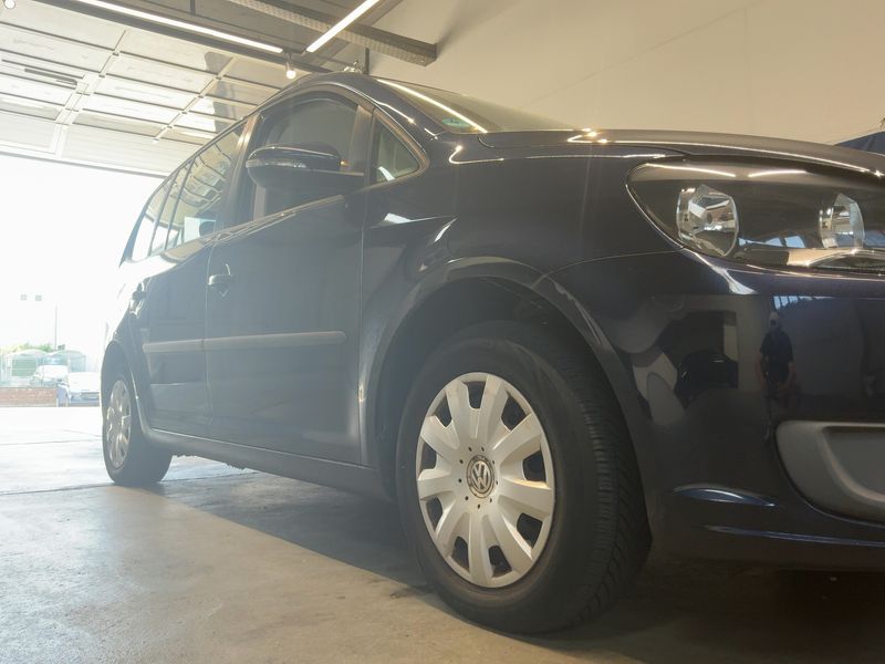 Volkswagen Touran 1.2 TSI Trendline BlueMotion Tech 2012 – снимка 12