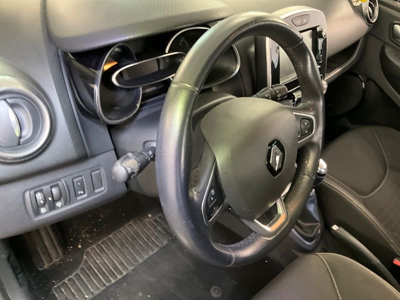Renault Clio 1.2 Limited 2017 – снимка 38