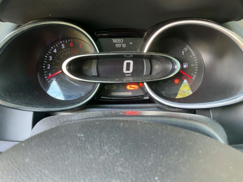 Renault Clio 1.2 Limited 2017 – снимка 18