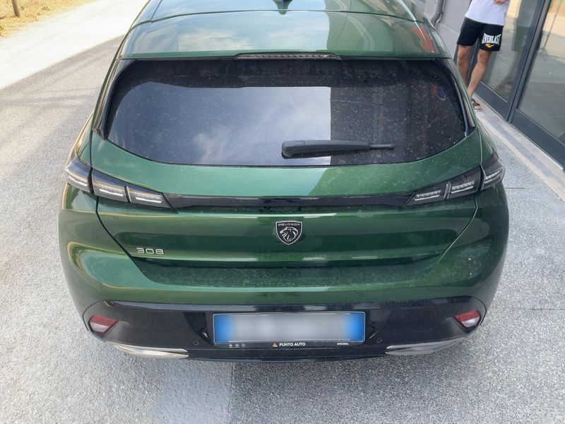 Peugeot 308 1.2 Mild-Hybrid Allure 2025 – снимка 7
