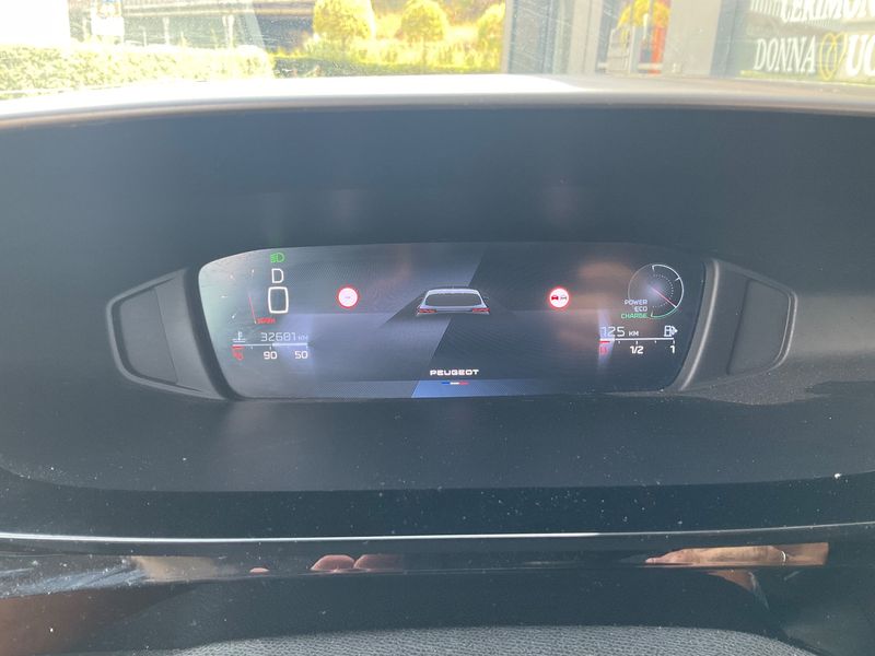 Peugeot 308 1.2 Mild-Hybrid Allure 2025 – снимка 18
