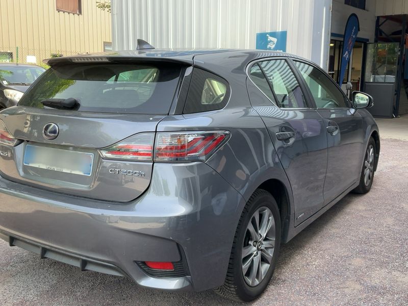 Lexus CT-Serie CT 200h Design 2016 – снимка 8