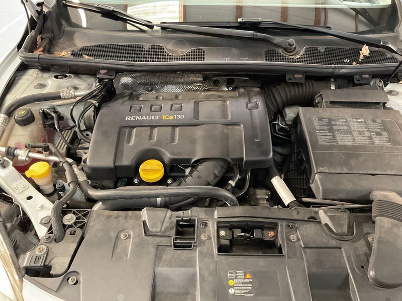 Renault Megane 1.4 TCe Dynamique 2010 – снимка 5