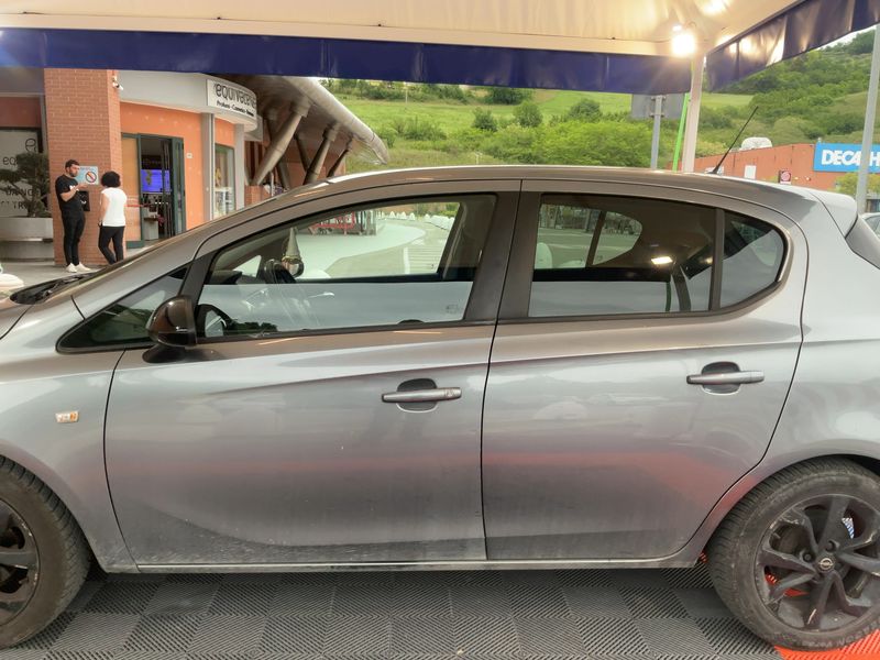Opel Corsa 1.4 LPG Black Edition 2018 – снимка 4