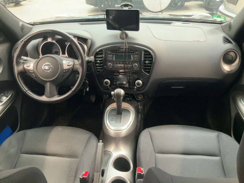 Nissan Juke 1.6 Acenta 2012 – снимка 18