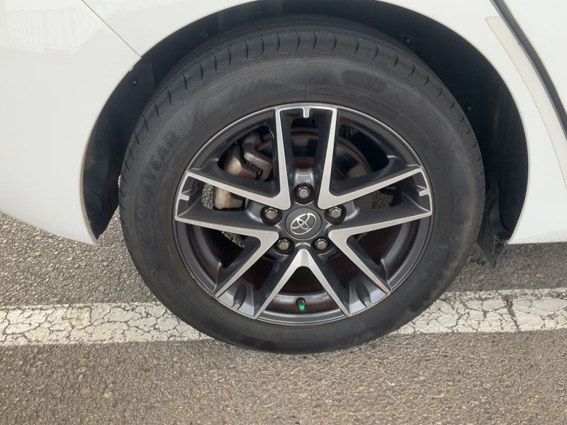 Toyota Auris 2.0 D-4D Active 2014 – снимка 9
