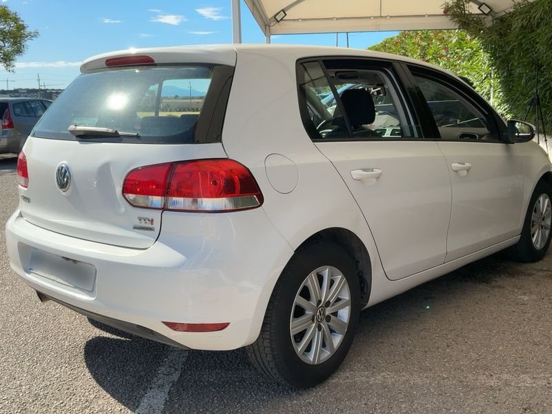 Volkswagen Golf VI 1.6 TDI Advance BlueMotion Tech 2011 – снимка 6