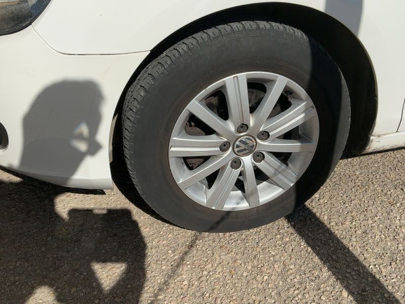Volkswagen Golf VI 1.6 TDI Advance BlueMotion Tech 2011 – снимка 17