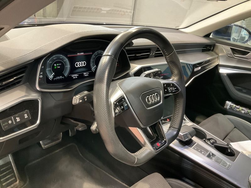 Audi A6 55 TFSIe quattro sport 2020 – снимка 31
