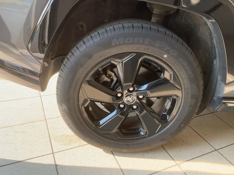 Toyota RAV 4 2.5 Hybrid 4x4 Style 2020 – снимка 9