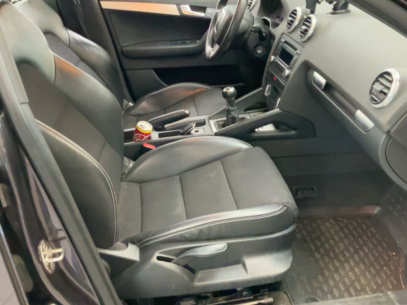 Audi A3 Sportback 1.6 TDI S line Sportpaket 2011 – снимка 16