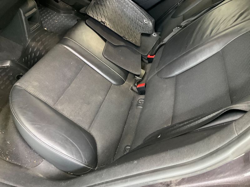 Audi A3 Sportback 1.6 TDI S line Sportpaket 2011 – снимка на щета 32
