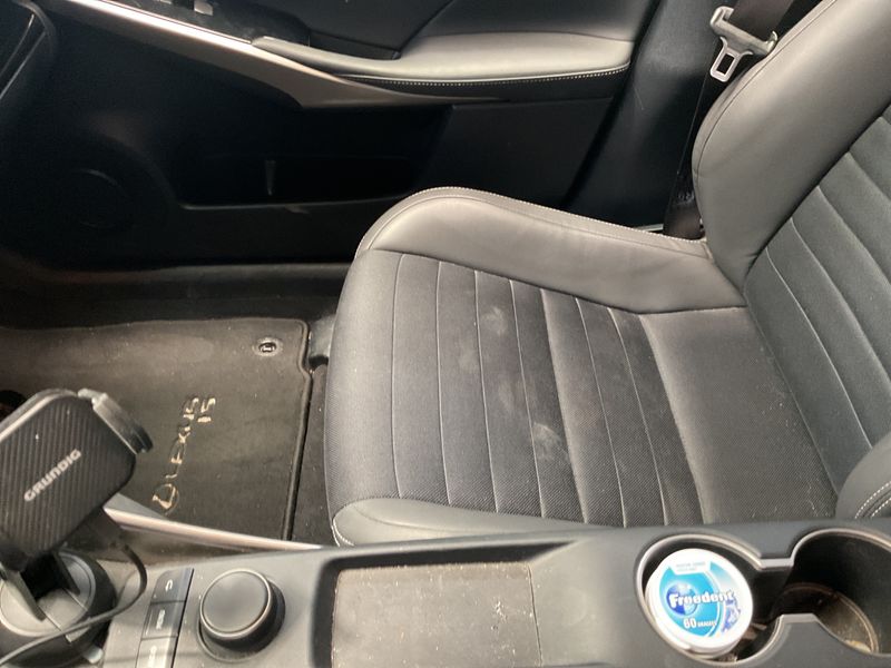 Lexus IS-Serie IS 300h Business 2017 – снимка 22