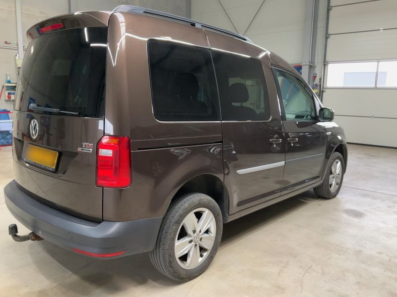 Volkswagen Caddy 2.0 TDI Trendline 4Motion BlueMotion Tech 2016 – снимка 8