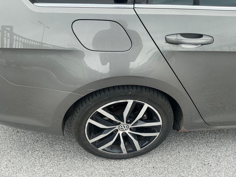 Volkswagen Golf VII 2.0 TDI Highline BlueMotion Tech 2013 – снимка 23