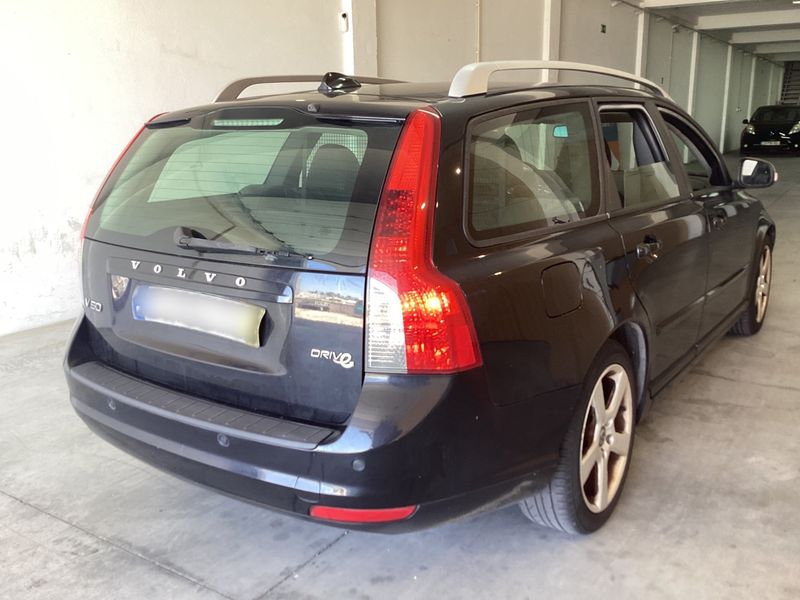Volvo V50 1.6 DRIVe Edition R-Design 2012 – снимка 8