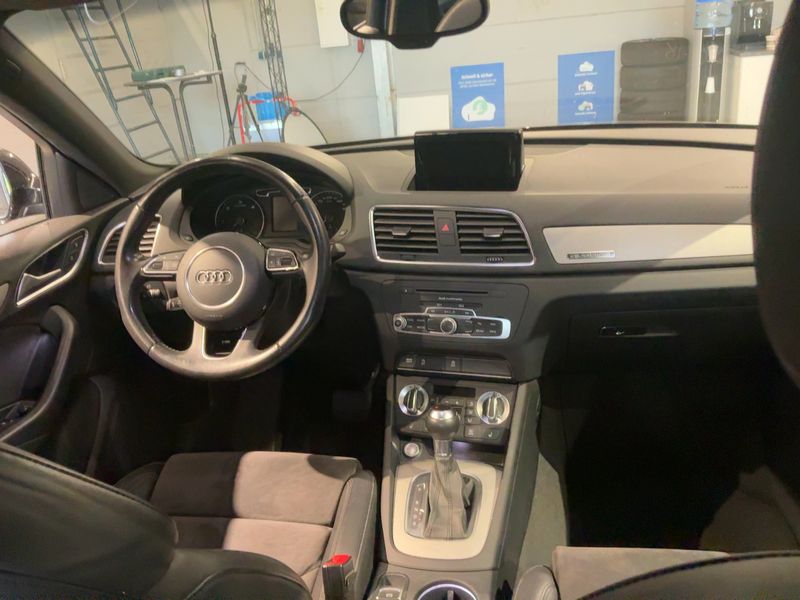 Audi Q3 2.0 TDI quattro 2014 – снимка 18