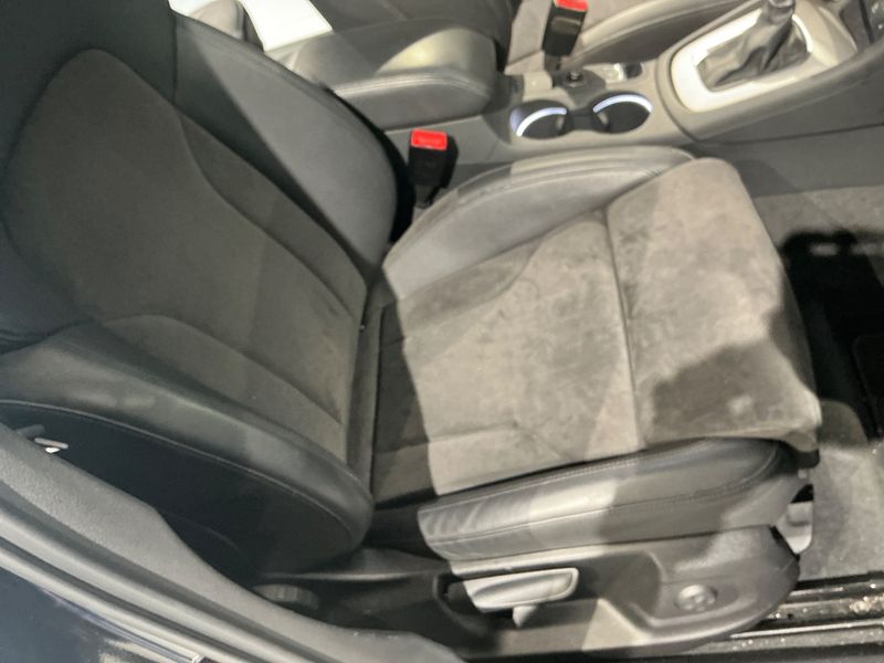 Audi Q3 2.0 TDI quattro 2014 – снимка 25