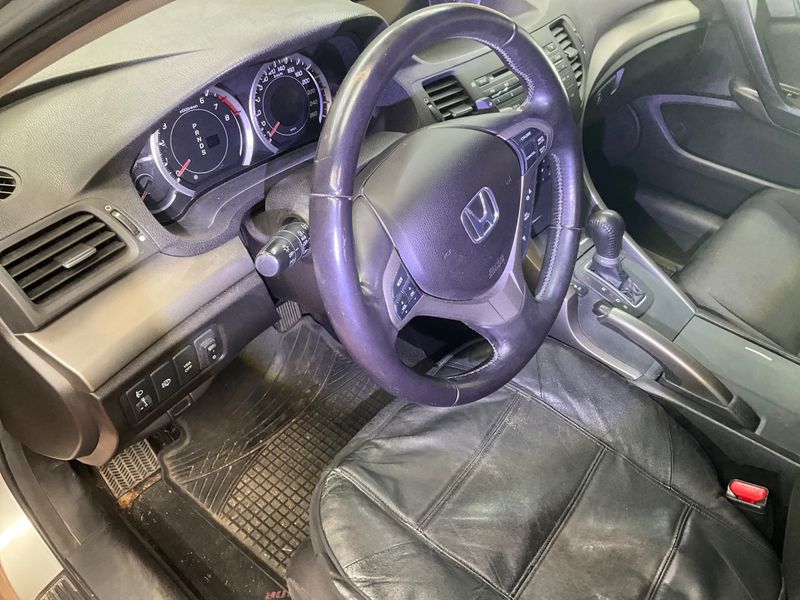 Honda Accord 2.0 Elegance 2010 – снимка 30