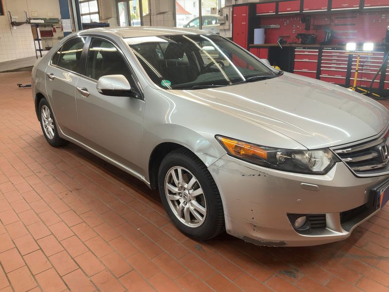 Honda Accord 2.0 Elegance 2010 – снимка 12