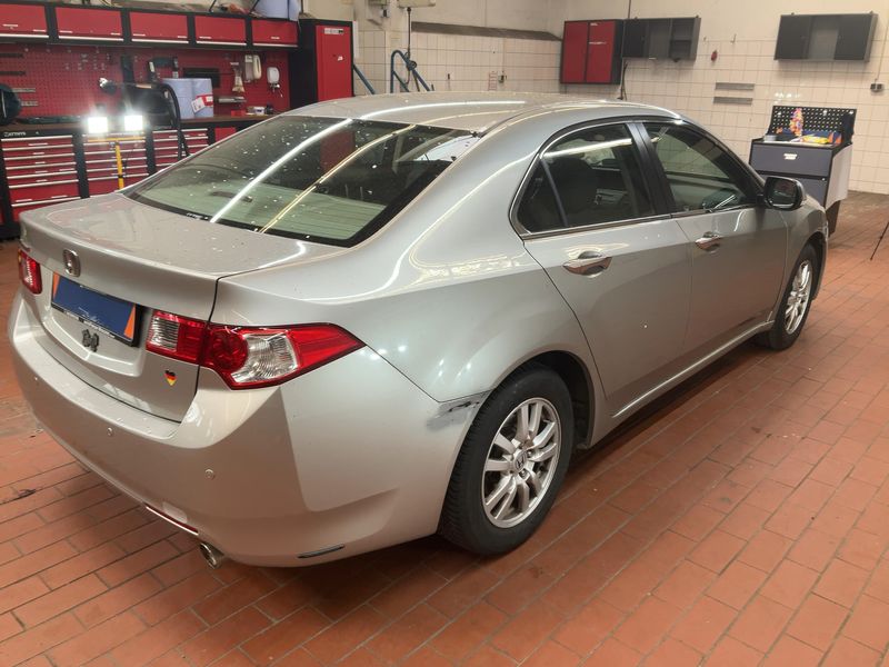 Honda Accord 2.0 Elegance 2010 – снимка 8