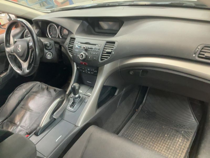 Honda Accord 2.0 Elegance 2010 – снимка 17