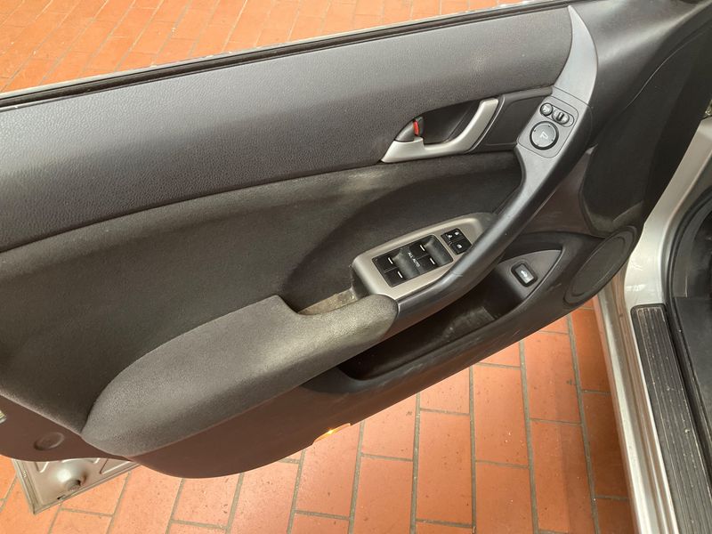Honda Accord 2.0 Elegance 2010 – снимка 31