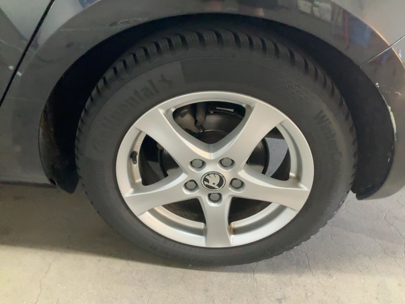 Skoda Octavia 1.4 TSI Elegance 2013 – снимка 5