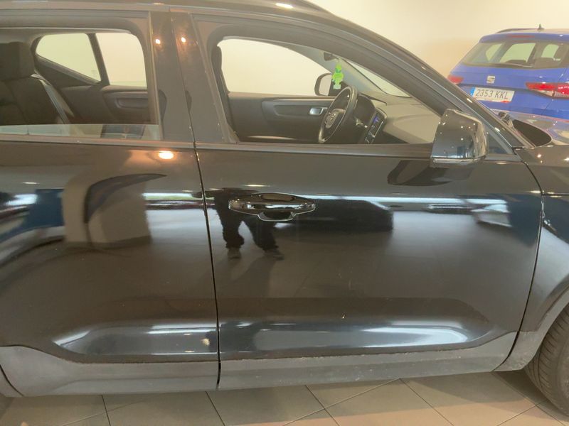 Volvo XC40 1.5 T3 Momentum Core 2WD 2020 – снимка 10