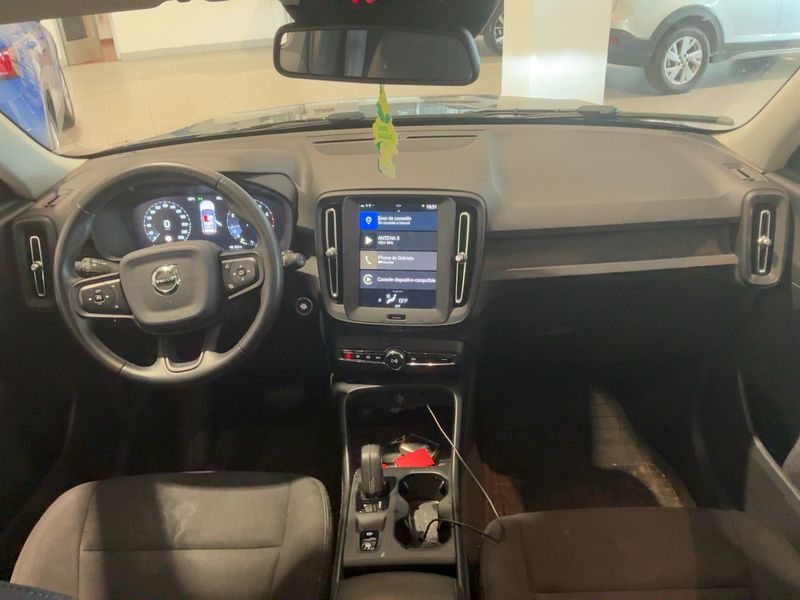 Volvo XC40 1.5 T3 Momentum Core 2WD 2020 – снимка 17
