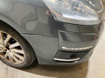 Citroen C4 Picasso 1.6 HDi Confort 2013 – снимка на щета 22