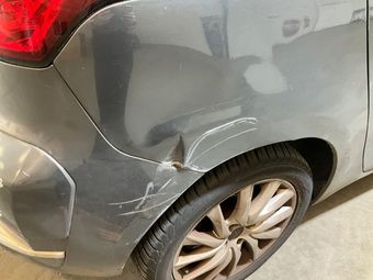 Citroen C4 Picasso 1.6 HDi Confort 2013 – снимка на щета 20