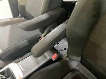 Citroen C4 Picasso 1.6 Blue-HDi Seduction 2016 – снимка на щета 10
