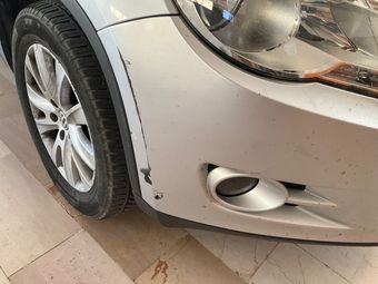 Volkswagen Tiguan 2.0 TDI Sport & Style 4Motion 2011 – снимка на щета 27