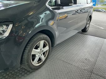 Volkswagen Sharan 2.0 TDI Comfortline 4Motion BlueMotion Tech 2012 – снимка на щета 48