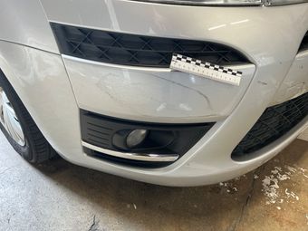 Citroen C4 Picasso 1.6 HDi Attraction 2012 – снимка на щета 26