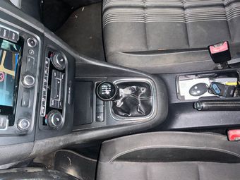 Volkswagen Golf VI 2.0 TDI Comfortline 4Motion 2012 – снимка на щета 19