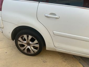 Citroen C4 Grand Picasso 1.6 HDi Millenium 2012 – снимка на щета 20
