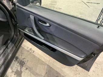 BMW 3er 316d 2010 – снимка на щета 22