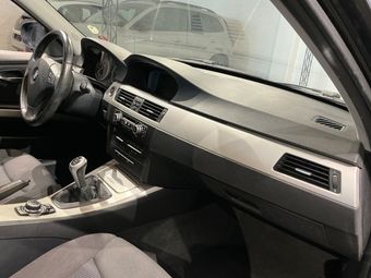 BMW 3er 316d 2010 – снимка на щета 23