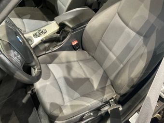 BMW 3er 316d 2010 – снимка на щета 29