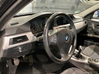 BMW 3er 316d 2010 – снимка на щета 30